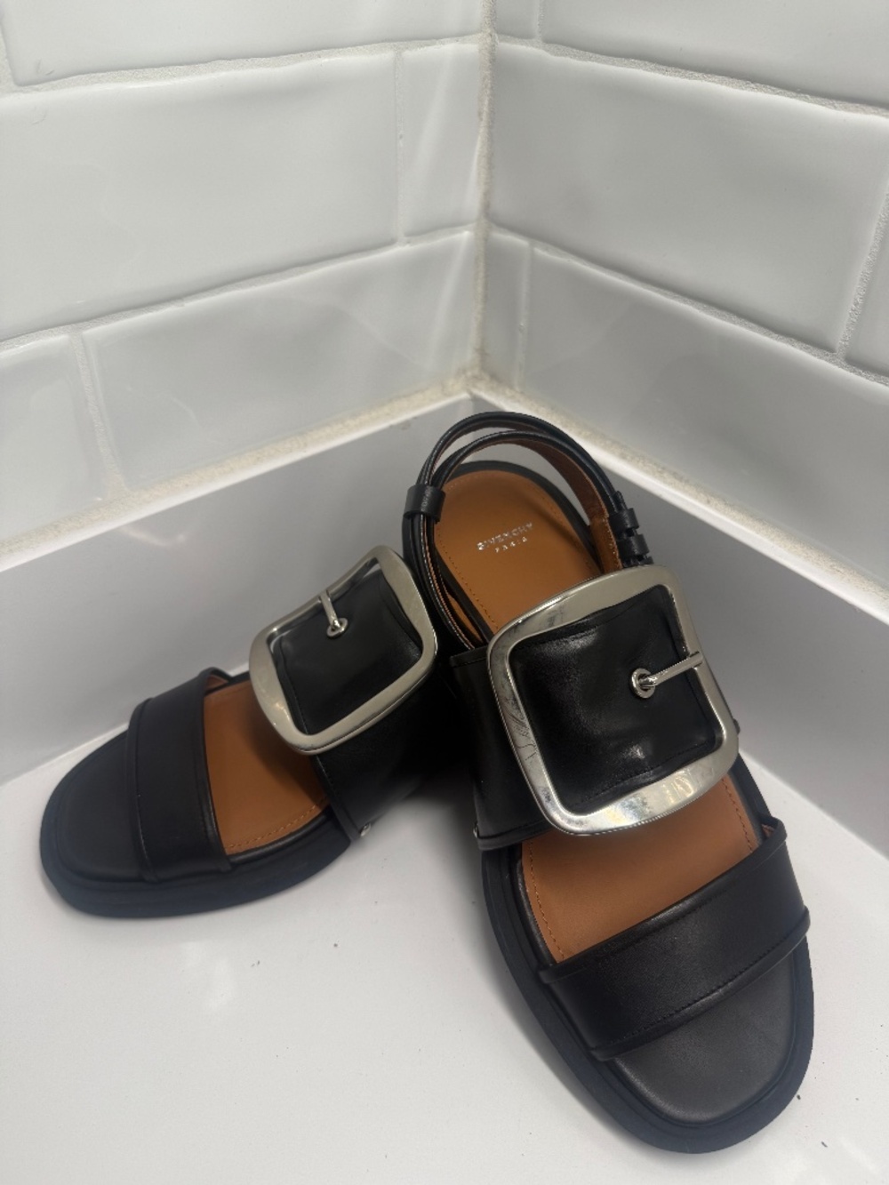 GIVENCHY - Victor Buckle sandals Size 38 1/2